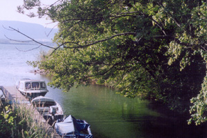 L'embouchure de l'Hermance dans le lac. Photo Chancellerie d'Etat